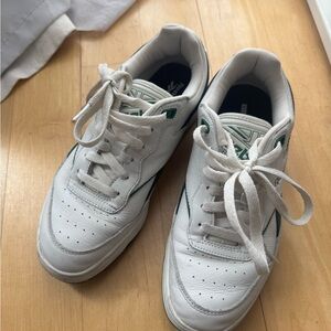 Reebok court advance sneaker unisex